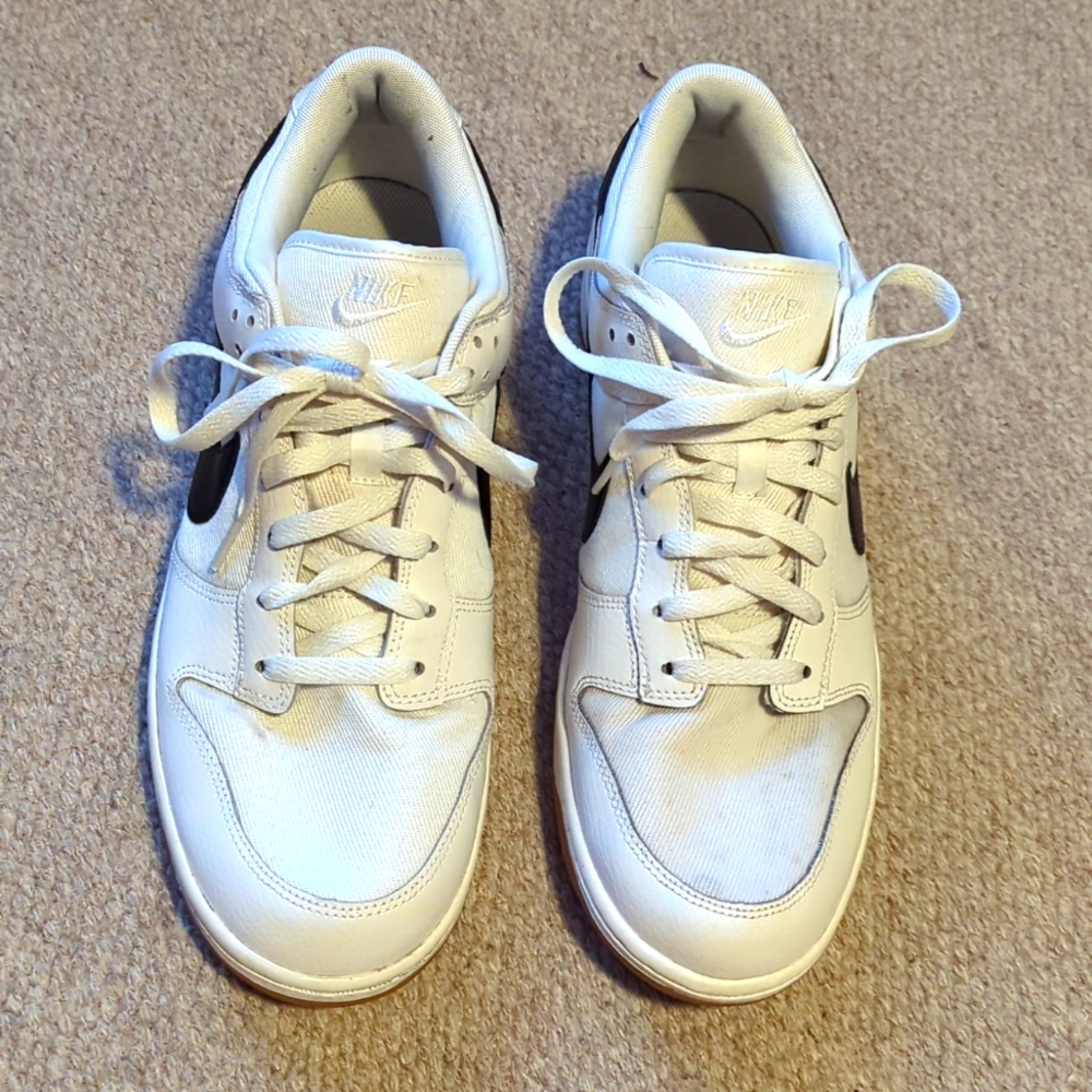 Rare limited releaseNike Dunk Low Canvas White Gum Black AA1056-100 men’s Sz 12 - Picture 4 of 8